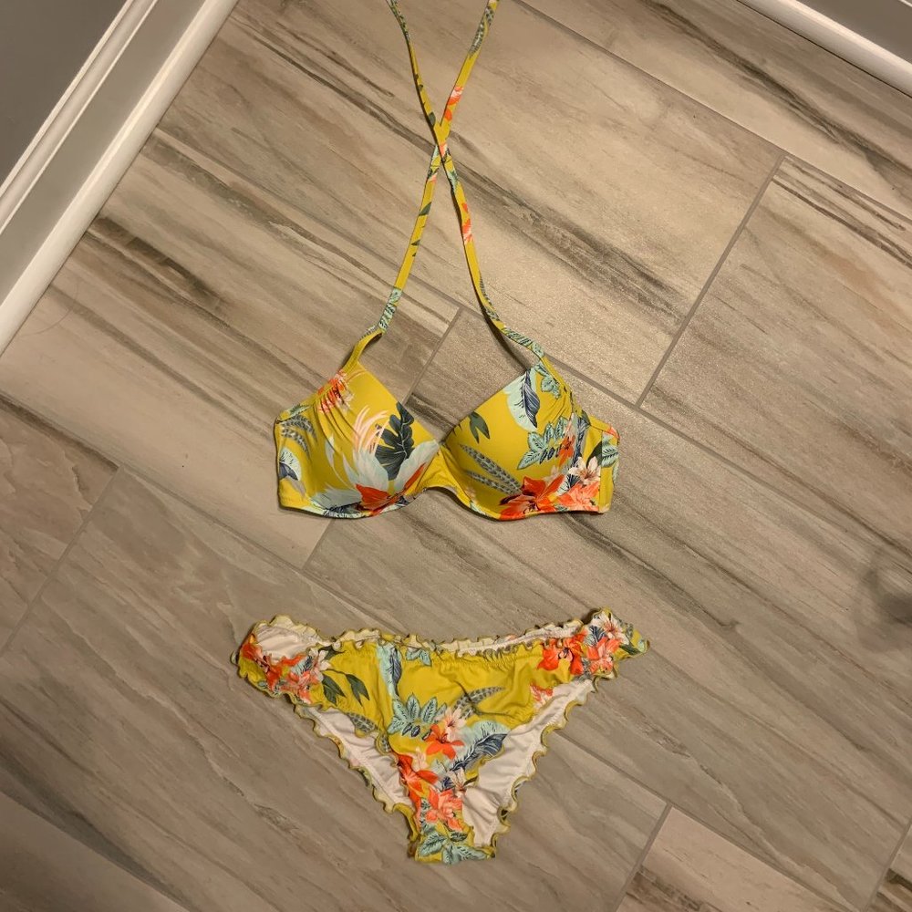 SHADE & SHORE Yellow Floral Bikini